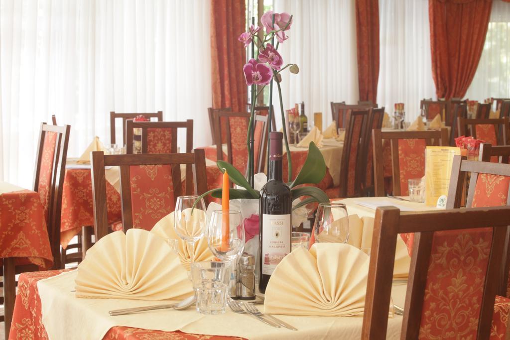 Hotel Tilly Cesenatico Luaran gambar