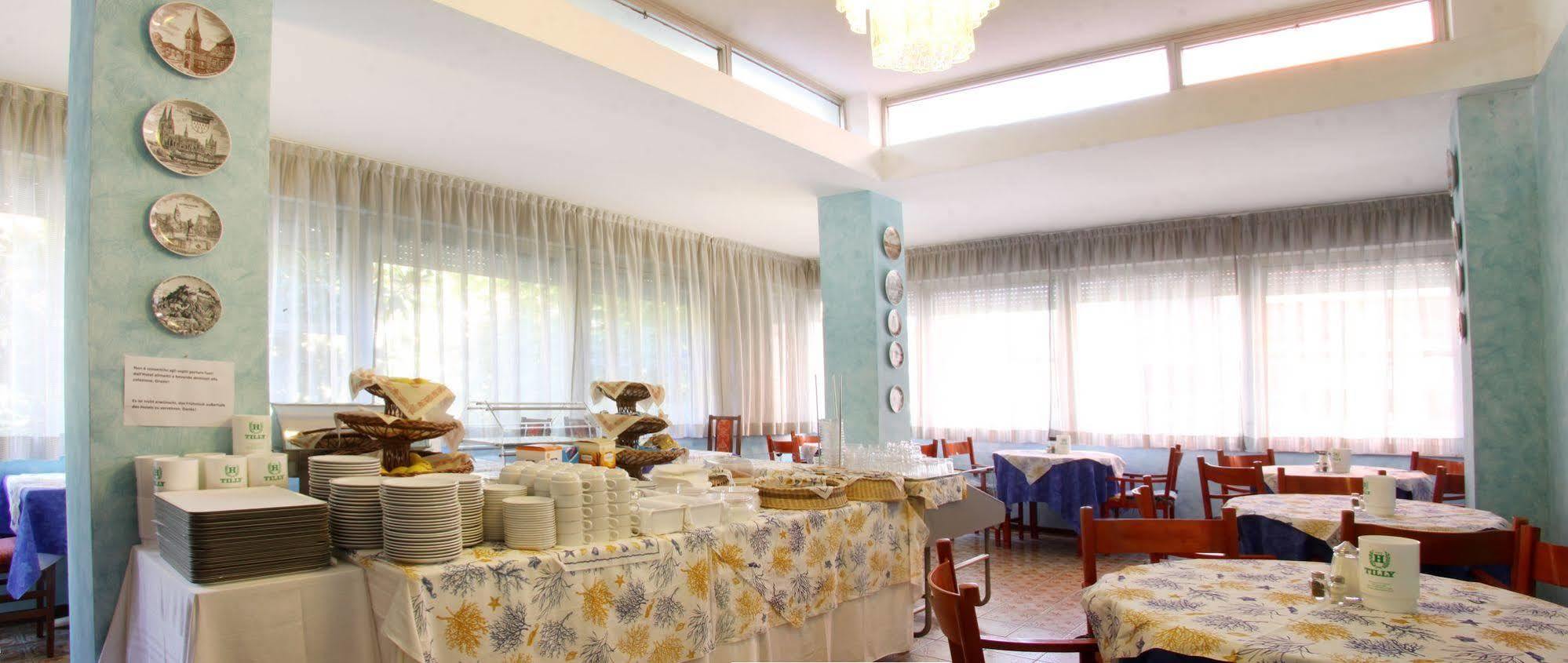Hotel Tilly Cesenatico Luaran gambar