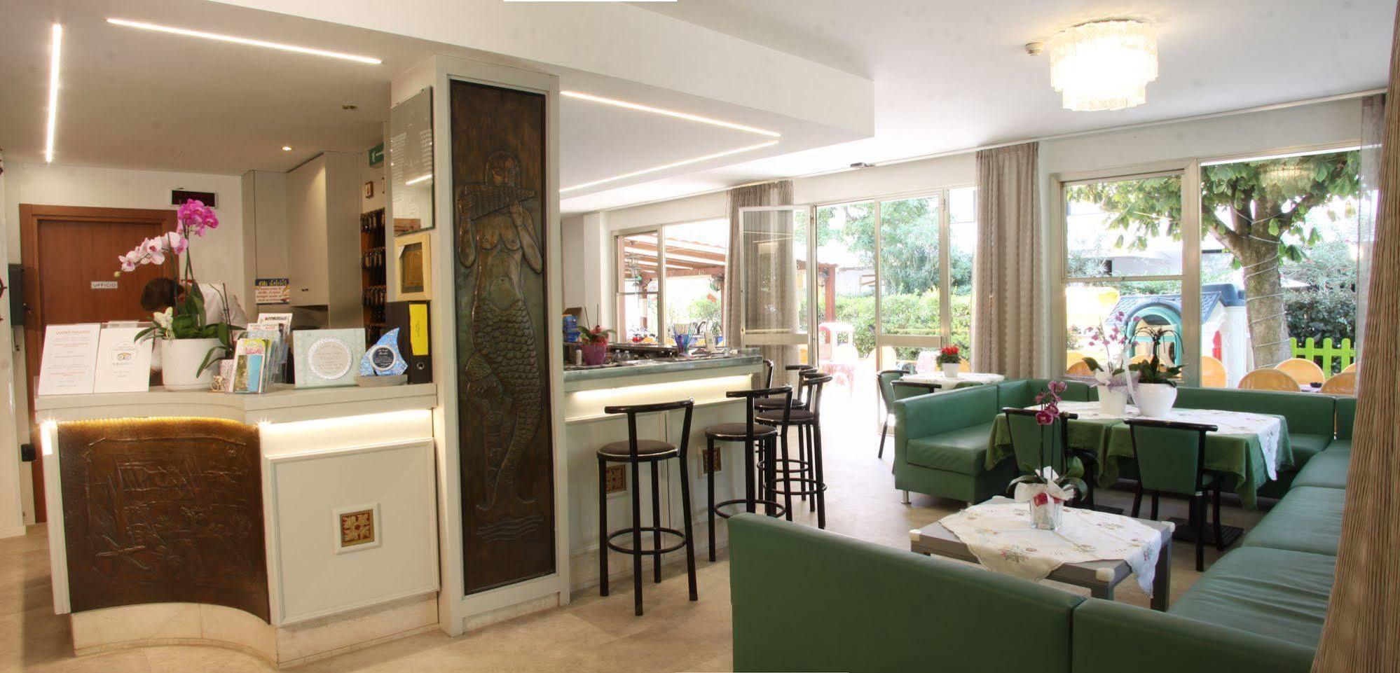Hotel Tilly Cesenatico Luaran gambar