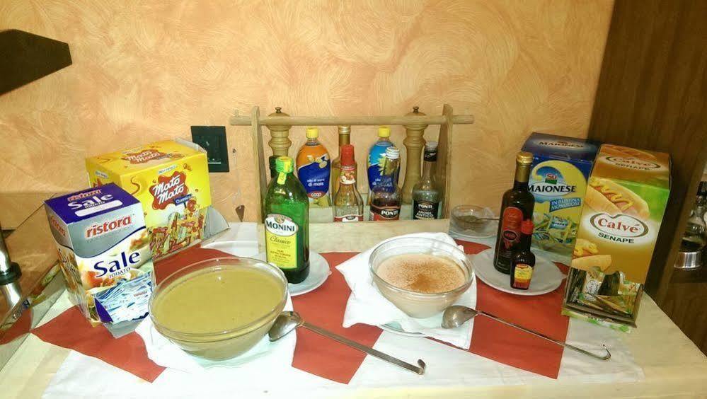 Hotel Tilly Cesenatico Luaran gambar